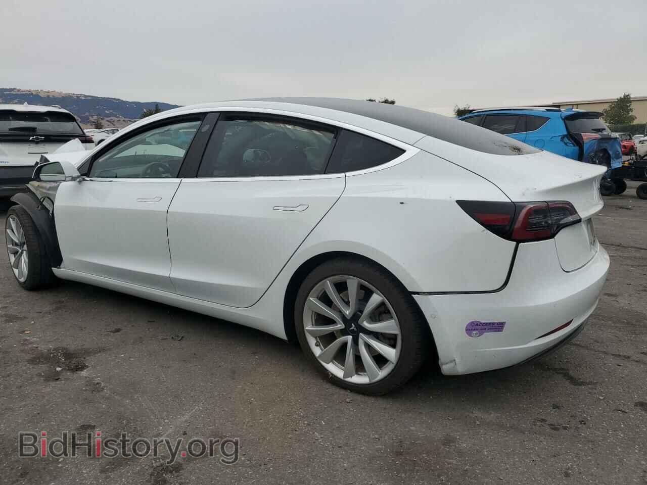 2018 TESLA MODEL 3 - VIN: 5YJ3E1EA9JF108237 - Фото 2
