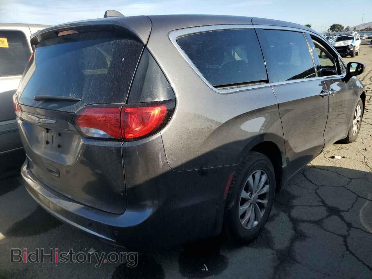2018 CHRYSLER PACIFICA - VIN: 2C4RC1FG5JR278540 - Фото 3