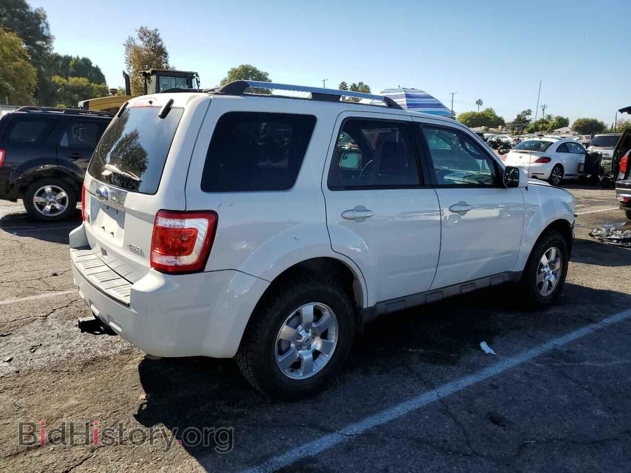 2011 FORD ESCAPE - VIN: 1FMCU9E72BKB67409 - Фото 3