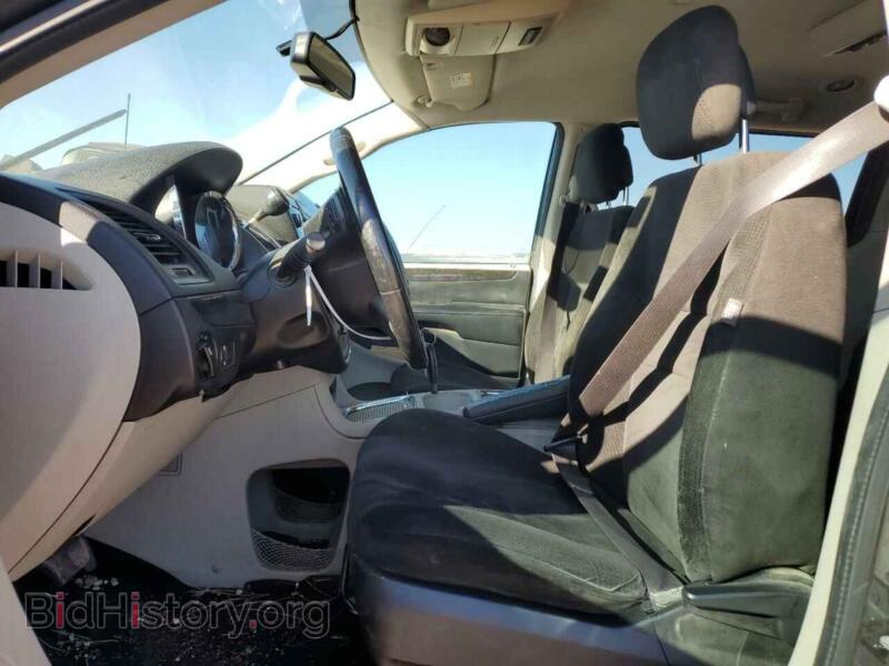 2016 Dodge CARAVAN (VIN 2C4RDGCG3GR372266) — photo 7 of 13