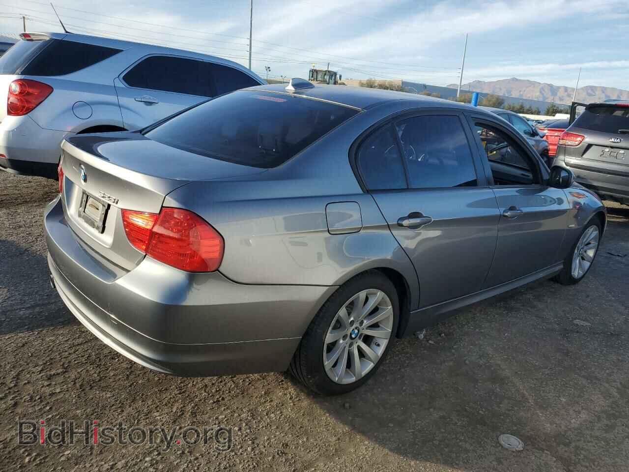 2011 BMW 3 SERIES - VIN: WBAPH5C50BA447725 - Фото 3