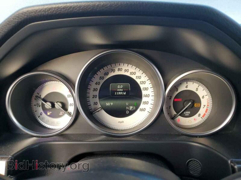 2015 Mercedes-Benz E-CLASS (VIN WDDHF5KB2FB079042) — фото 9 из 12