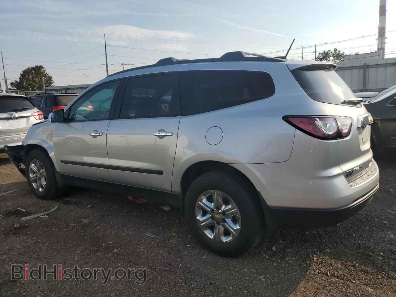 2017 CHEVROLET TRAVERSE - VIN: 1GNKVFKD0HJ137952 - Фото 2