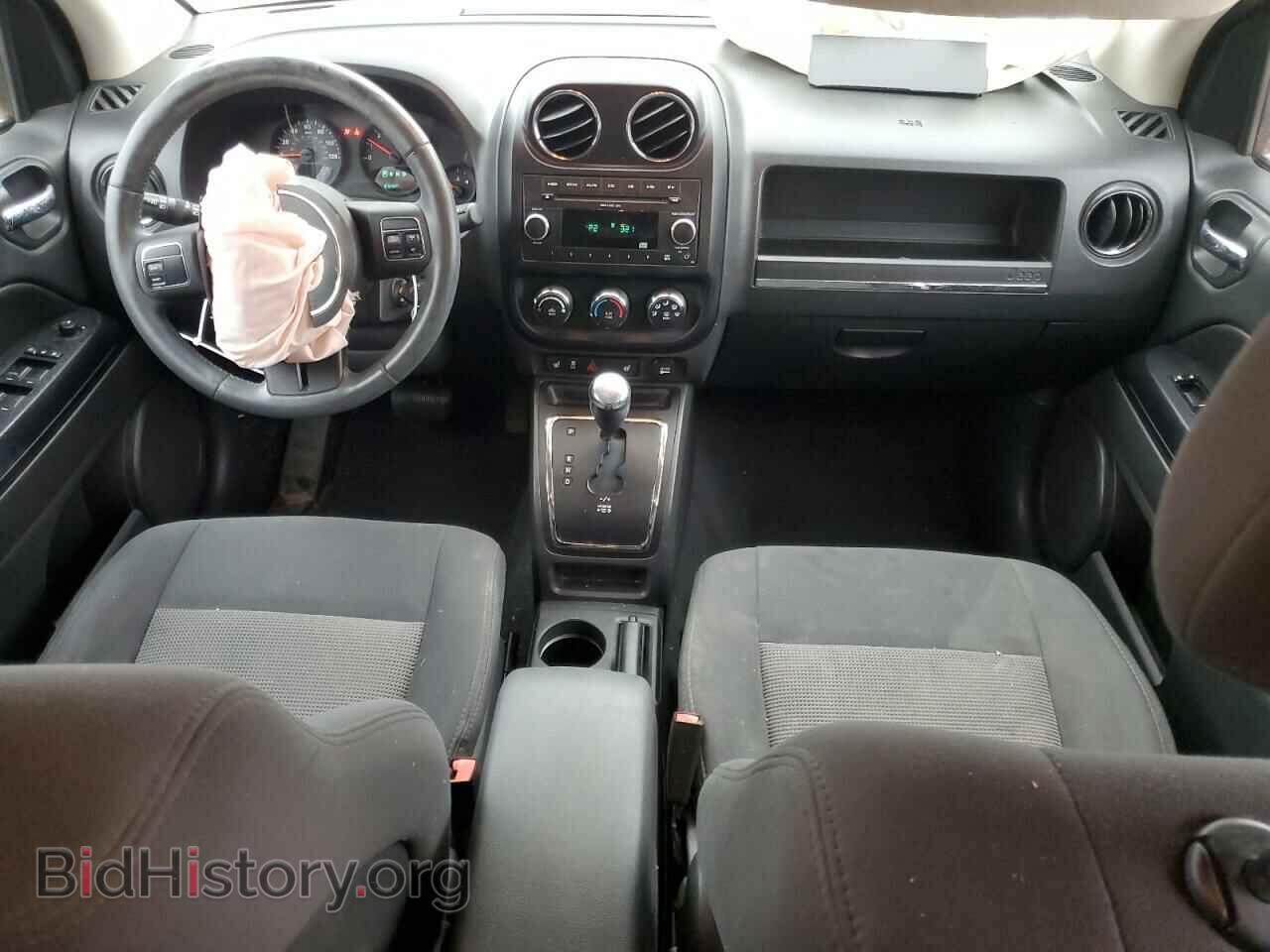 2011 JEEP COMPASS - VIN: 1J4NT1FB8BD189336 - Фото 8