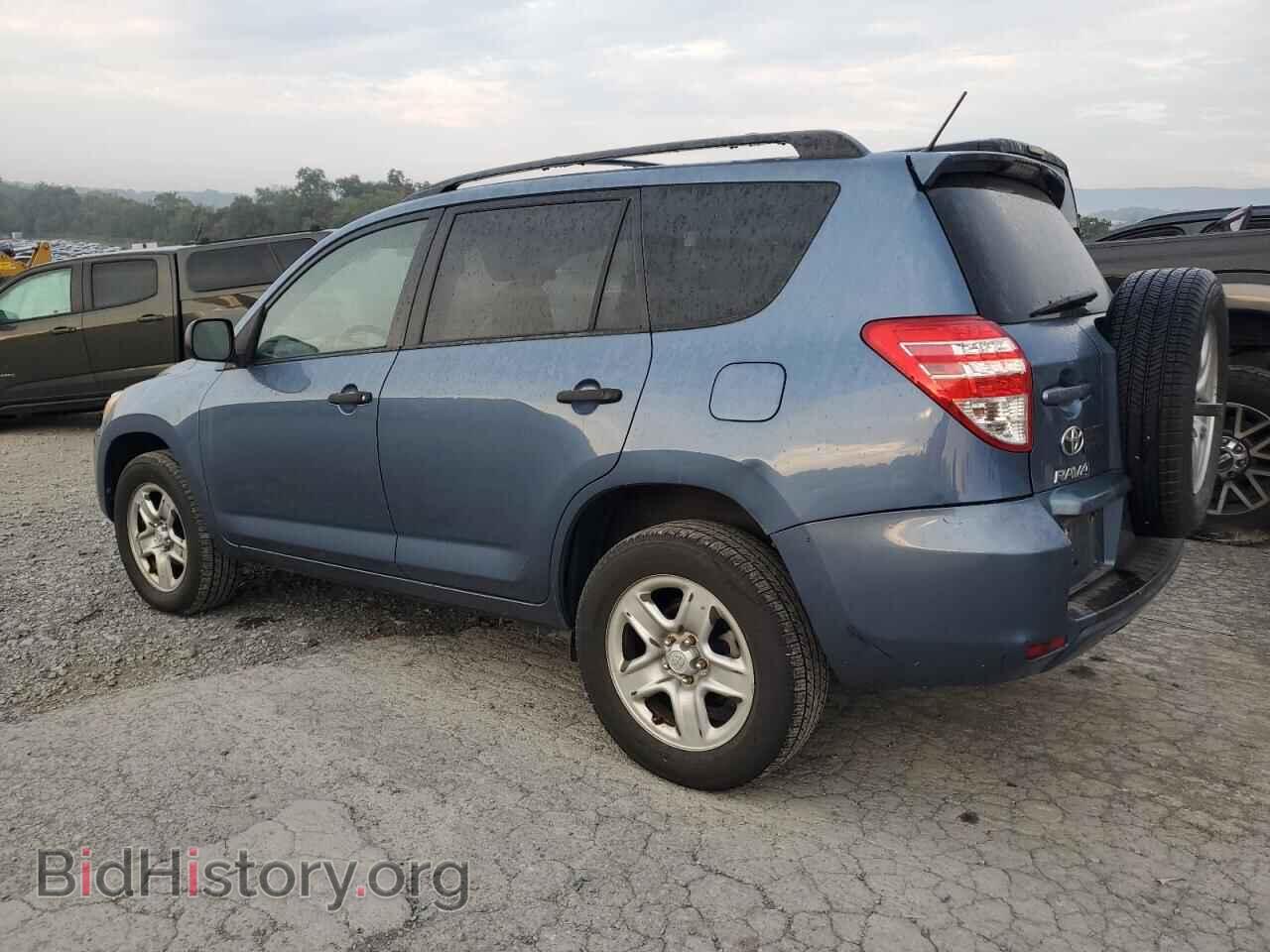 2011 TOYOTA RAV4 - VIN: JTMBF4DV9BD042568 - Фото 2