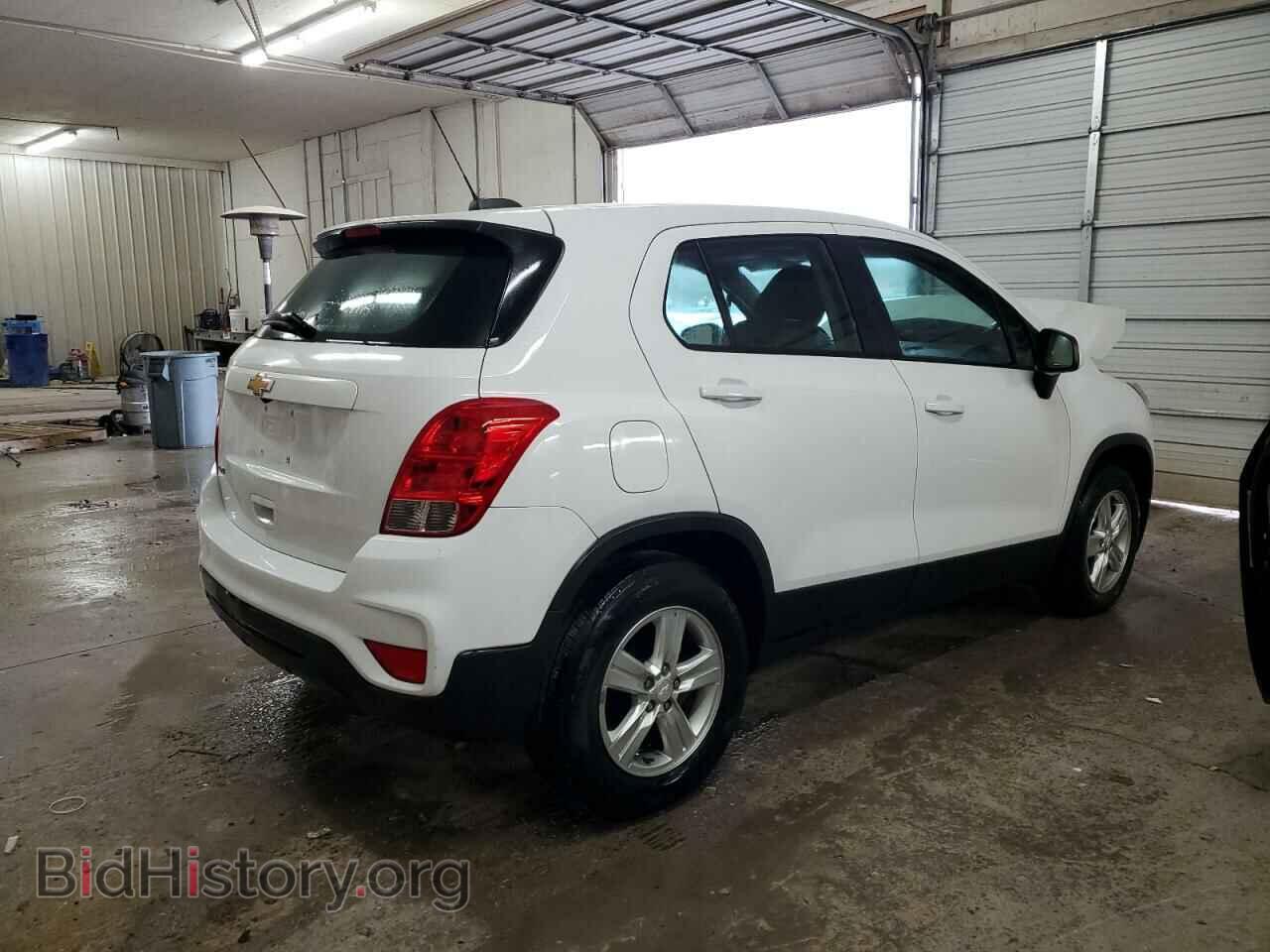 2020 CHEVROLET TRAX - VIN: 3GNCJKSB4LL136523 - Фото 3