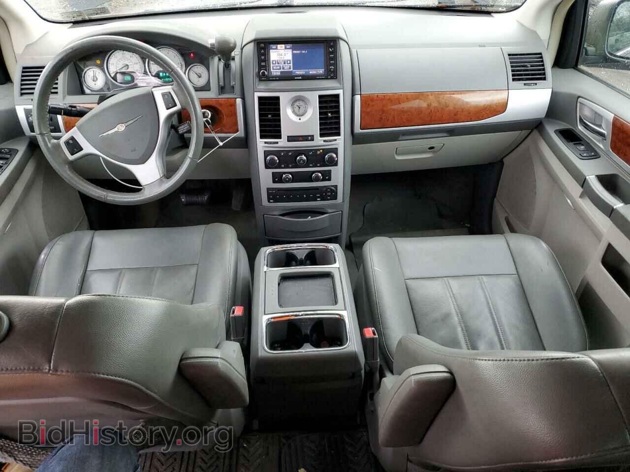 2009 CHRYSLER MINIVAN - VIN: 2A8HR54199R633861 - Фото 8