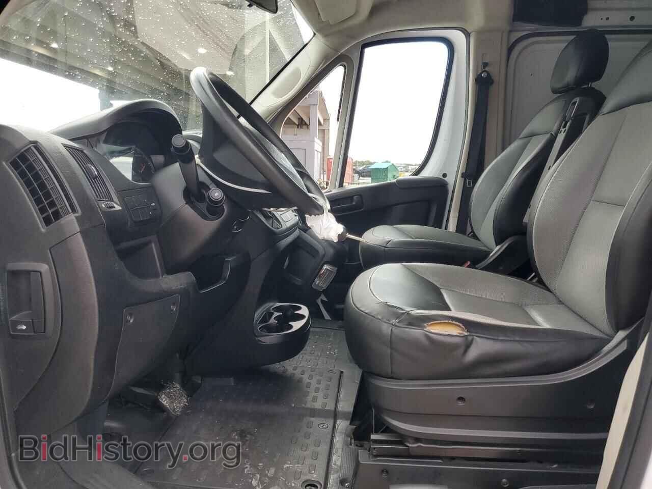 2018 RAM All Models - VIN: 3C6TRVAG6JE106285 - Фото 7