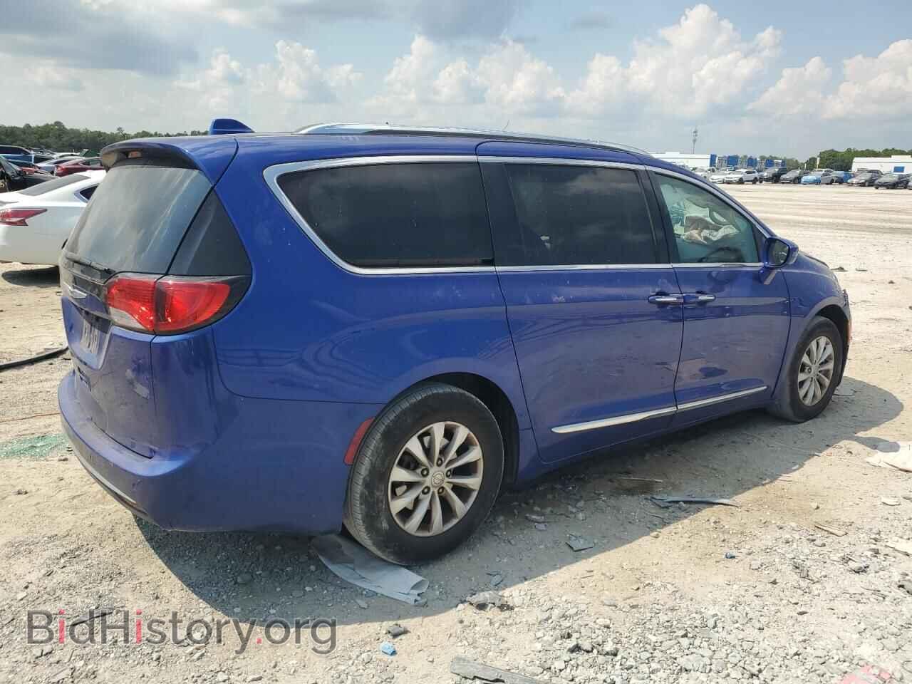 2018 CHRYSLER PACIFICA - VIN: 2C4RC1BG0JR351013 - Фото 3