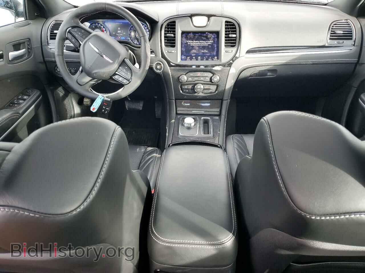 2023 CHRYSLER 300 - VIN: 2C3CCAPJ0PH648070 - Фото 8