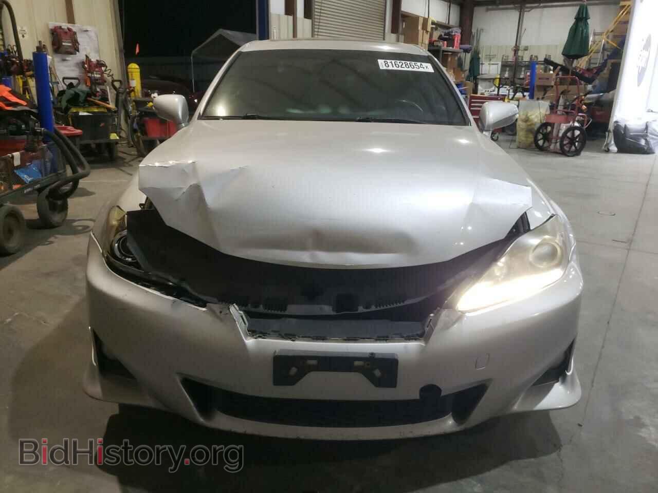 2011 LEXUS IS - VIN: JTHBF5C28B5131263 - Photo 5