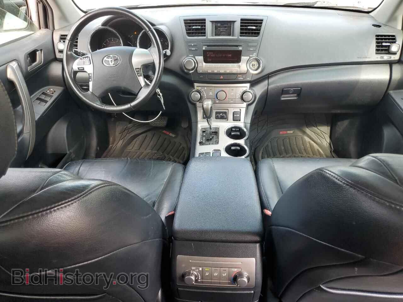 2012 TOYOTA HIGHLANDER - VIN: 5TDBK3EH6CS109017 - Фото 8