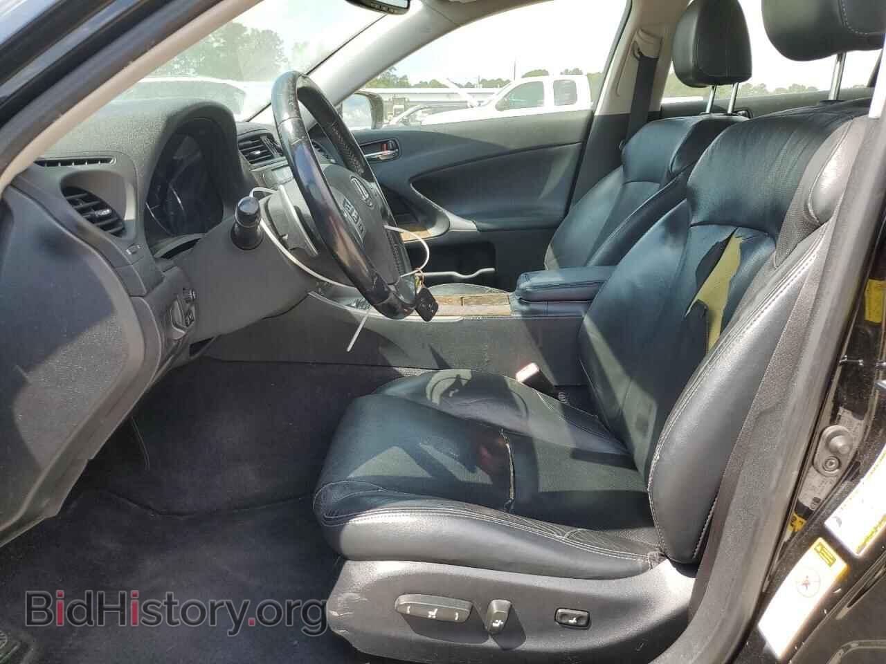 2011 LEXUS IS - VIN: JTHBF5C23B5140209 - Photo 7
