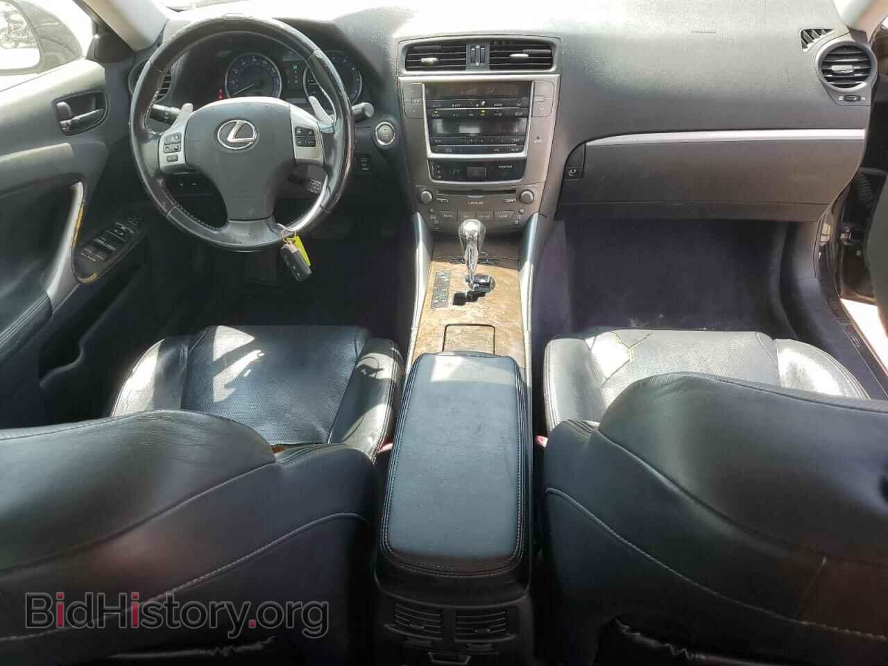 2011 LEXUS IS - VIN: JTHBF5C23B5140209 - Photo 8