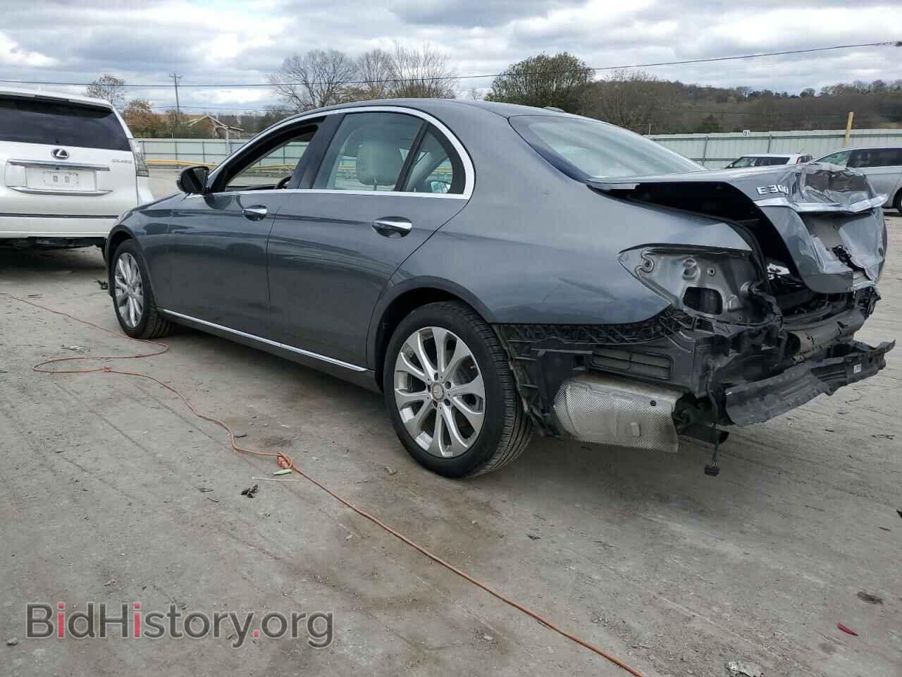 2017 MERCEDES-BENZ E-CLASS - VIN: WDDZF4JB2HA098389 - Фото 2