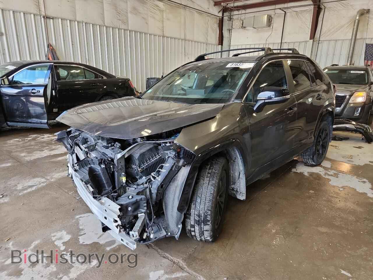 Photo 2T3E6RFVXRW056127 - TOYOTA RAV4 2024