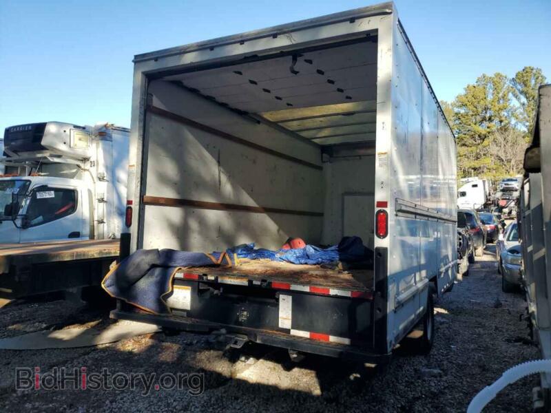 2018 Ford ALL MODELS (VIN 1FDWE3FS4JDC39028) — фото 3 из 13