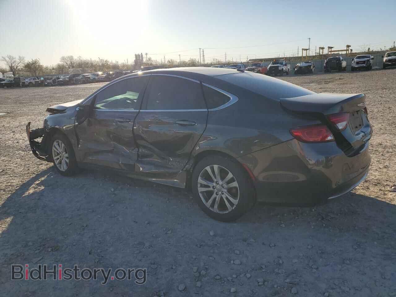 2015 CHRYSLER 200 - VIN: 1C3CCCAB8FN652662 - Фото 2