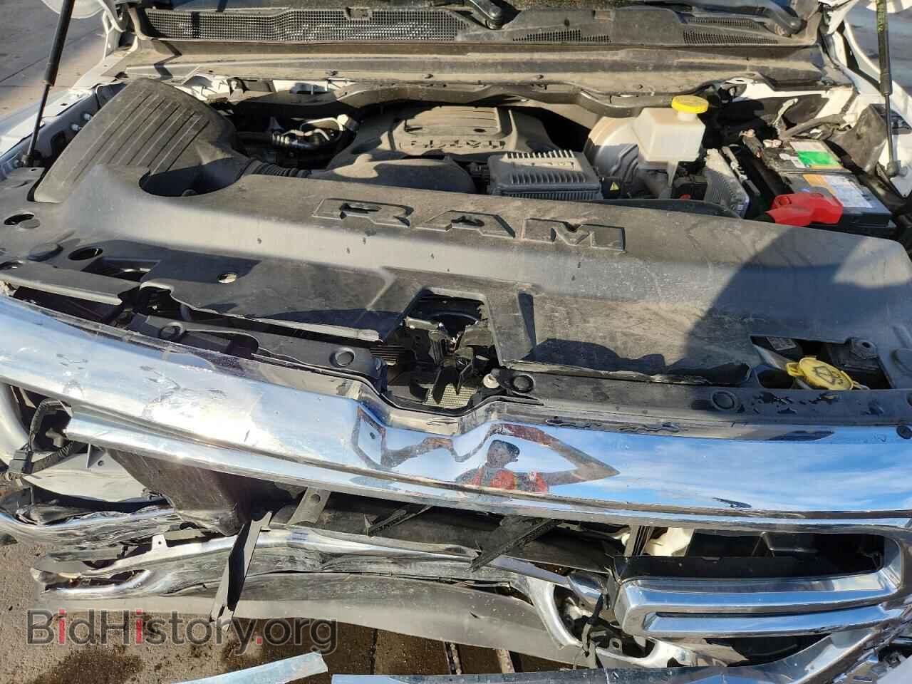 2020 RAM 1500 - VIN: 1C6SRFFT1LN379401 - Фото 11