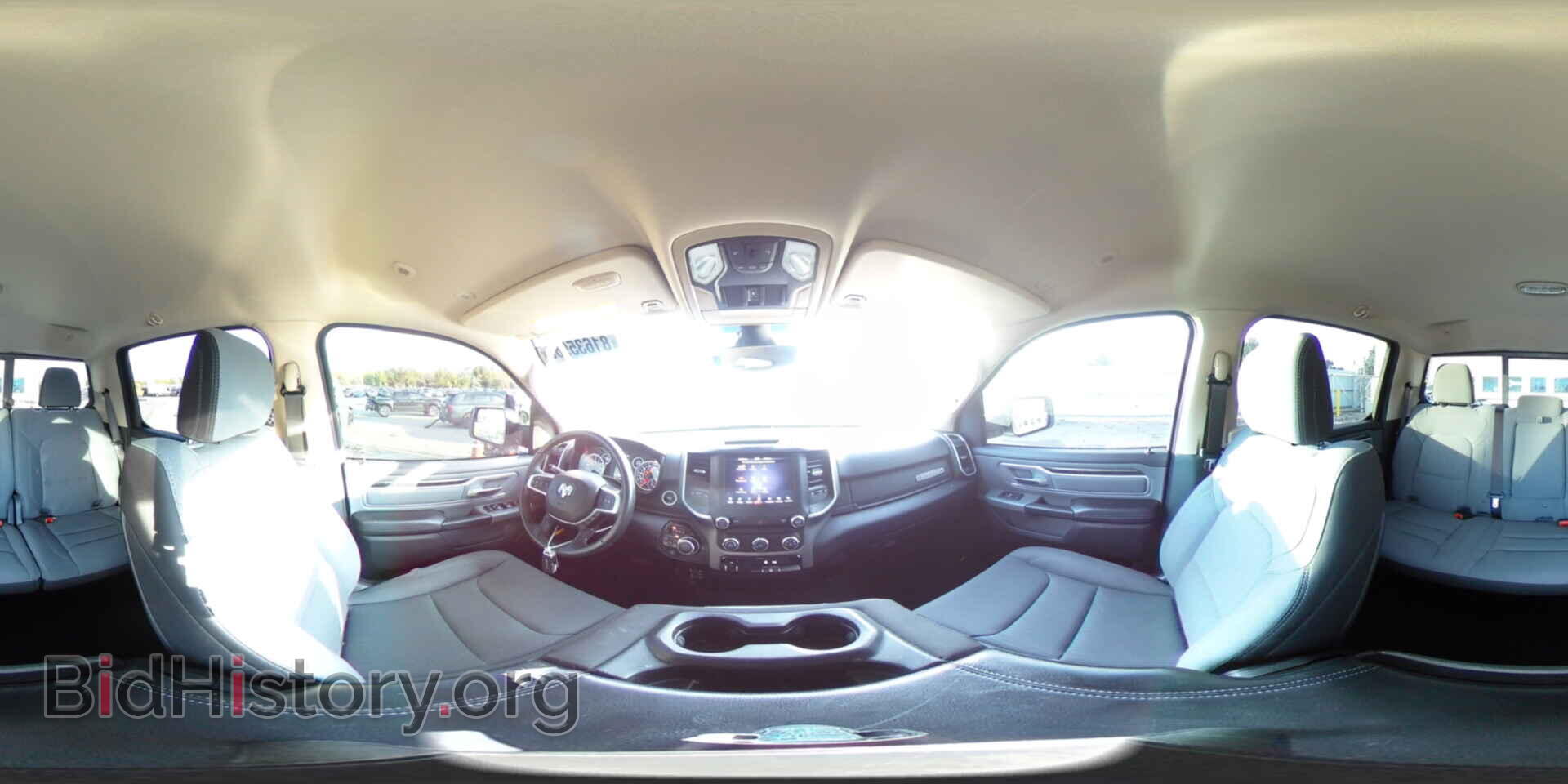 2020 RAM 1500 - VIN: 1C6SRFFT1LN379401 - Фото 14