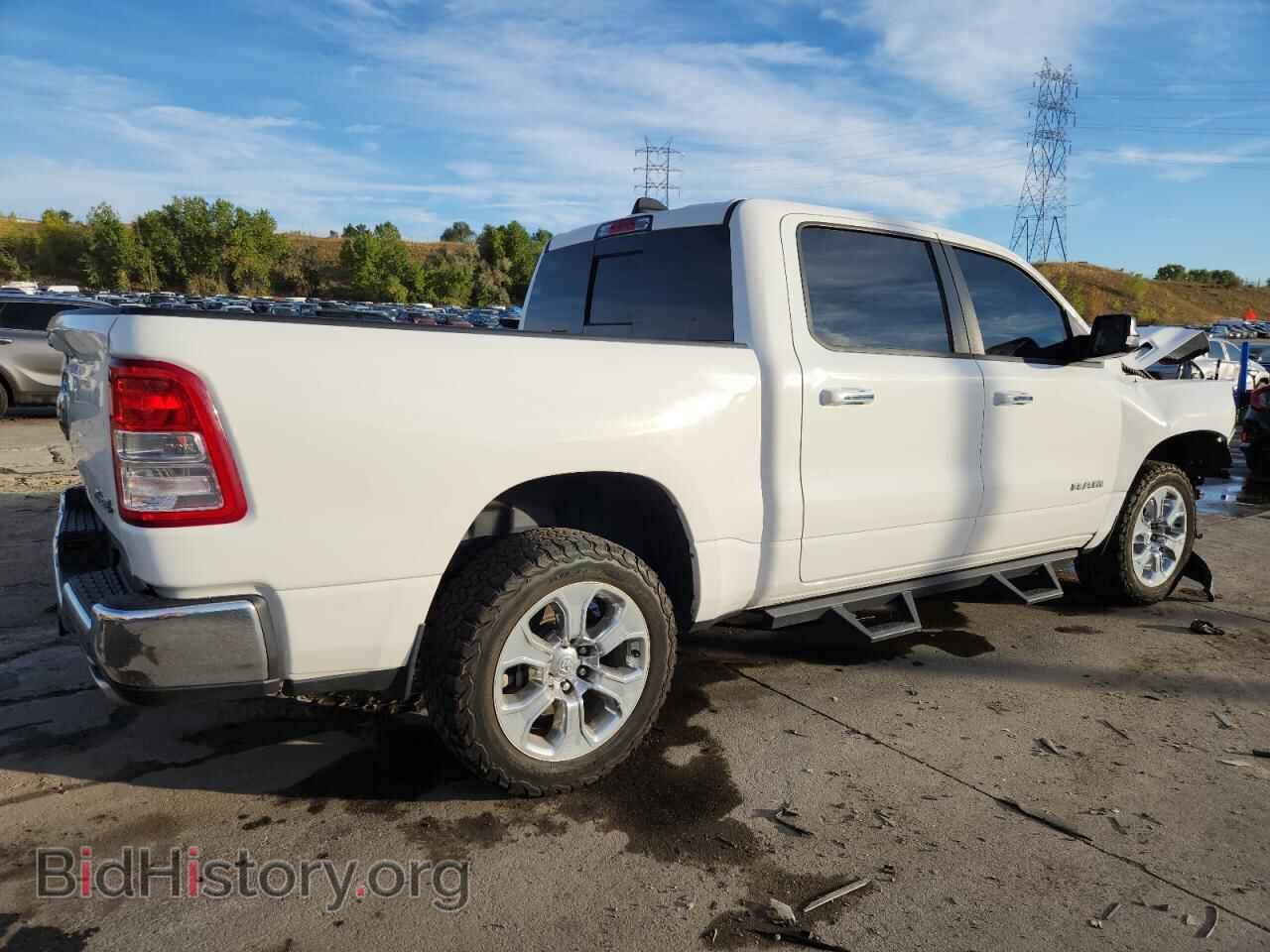 2020 RAM 1500 - VIN: 1C6SRFFT1LN379401 - Фото 3