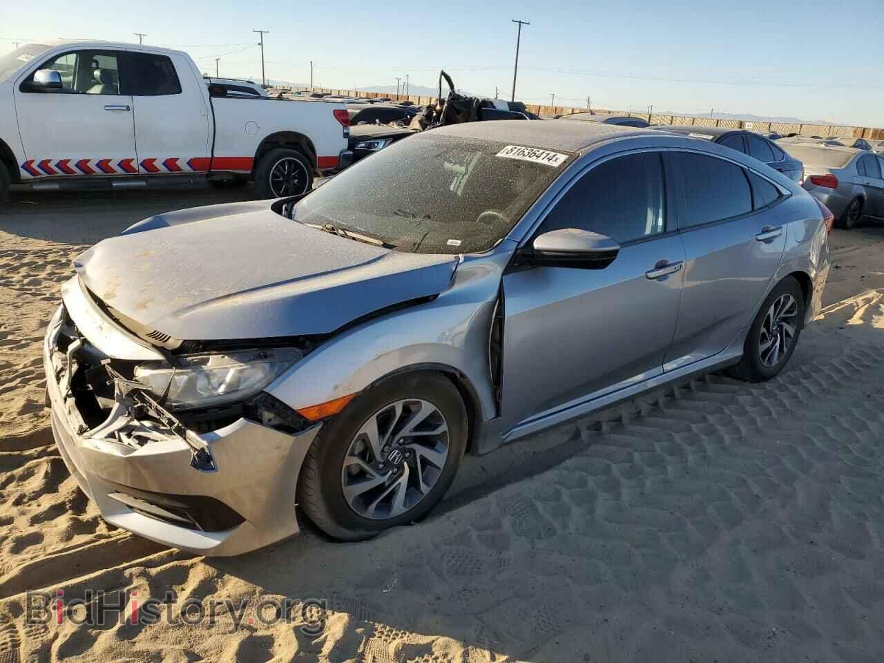 Фотография 2HGFC2F78JH604122 - HONDA CIVIC 2018