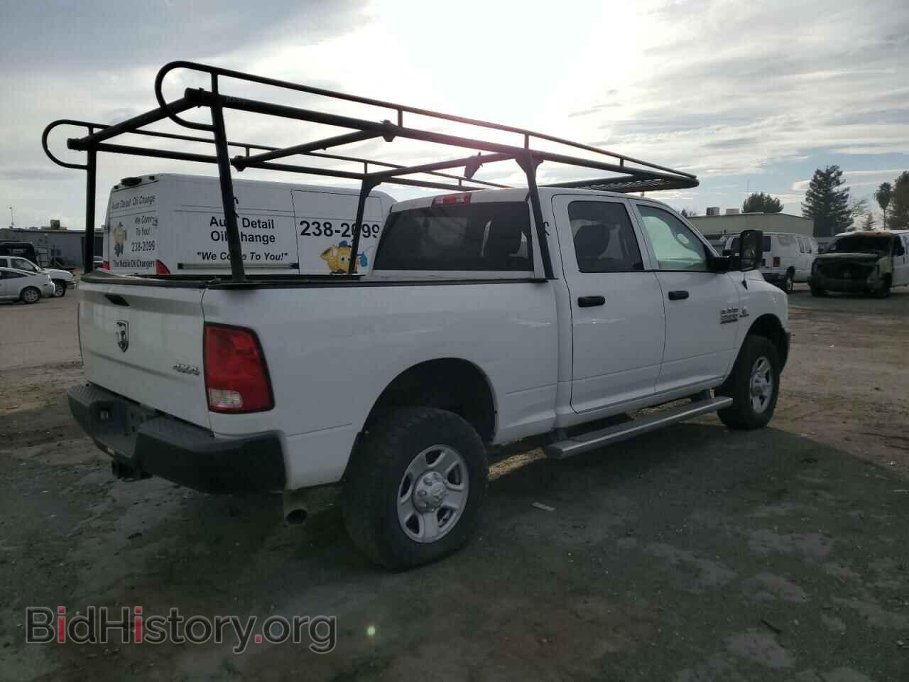2018 DODGE RAM 2500 - VIN: 3C6UR5CL9JG359622 - Фото 3