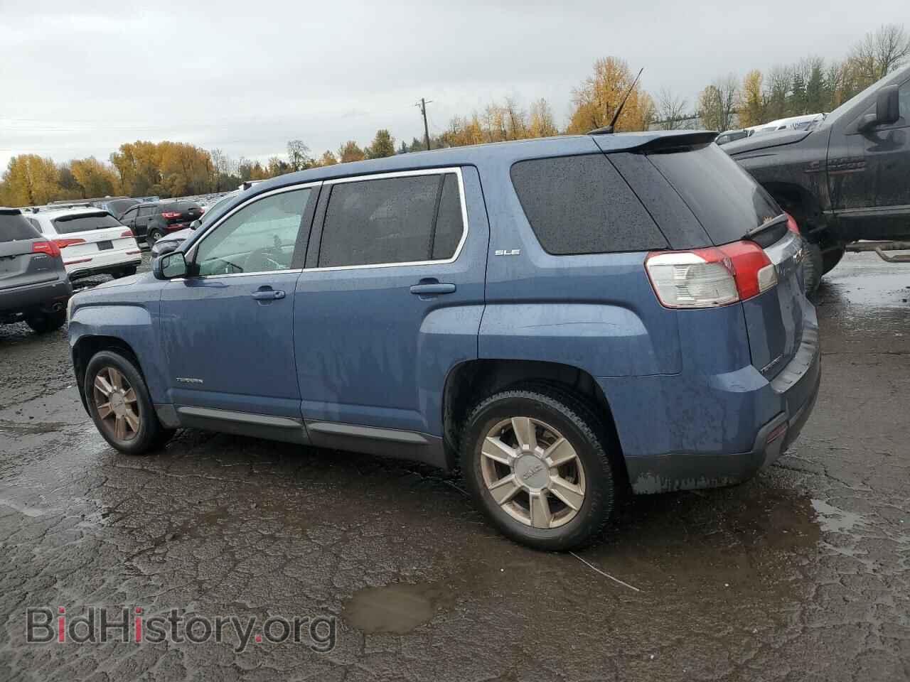 2012 GMC TERRAIN - VIN: 2GKFLREKXC6307630 - Photo 2