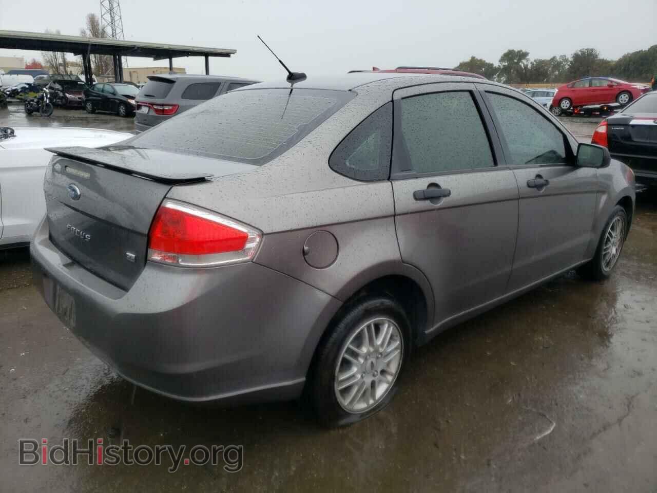 2011 FORD FOCUS - VIN: 1FAHP3FN2BW107124 - Фото 3