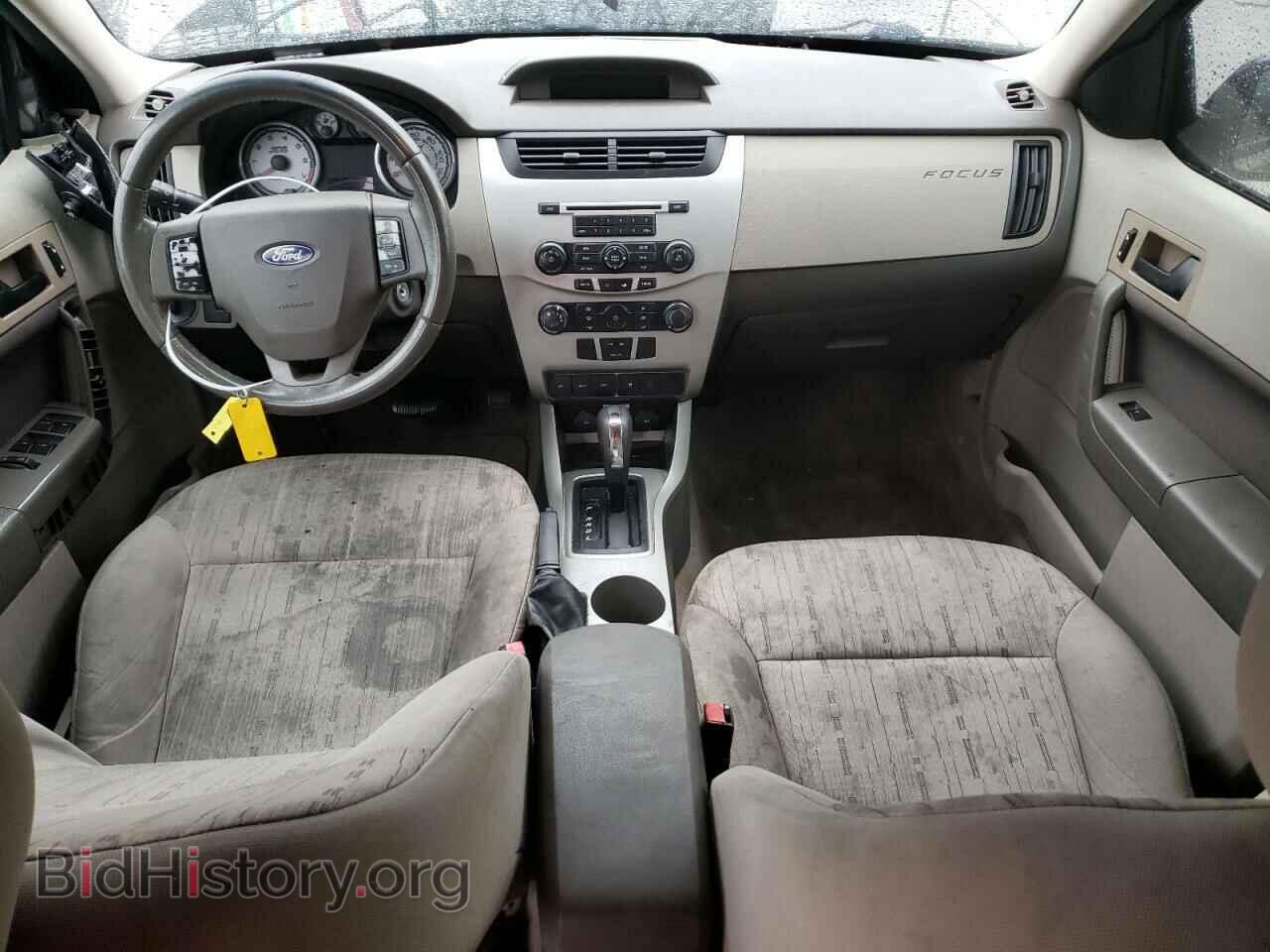 2011 FORD FOCUS - VIN: 1FAHP3FN2BW107124 - Фото 8