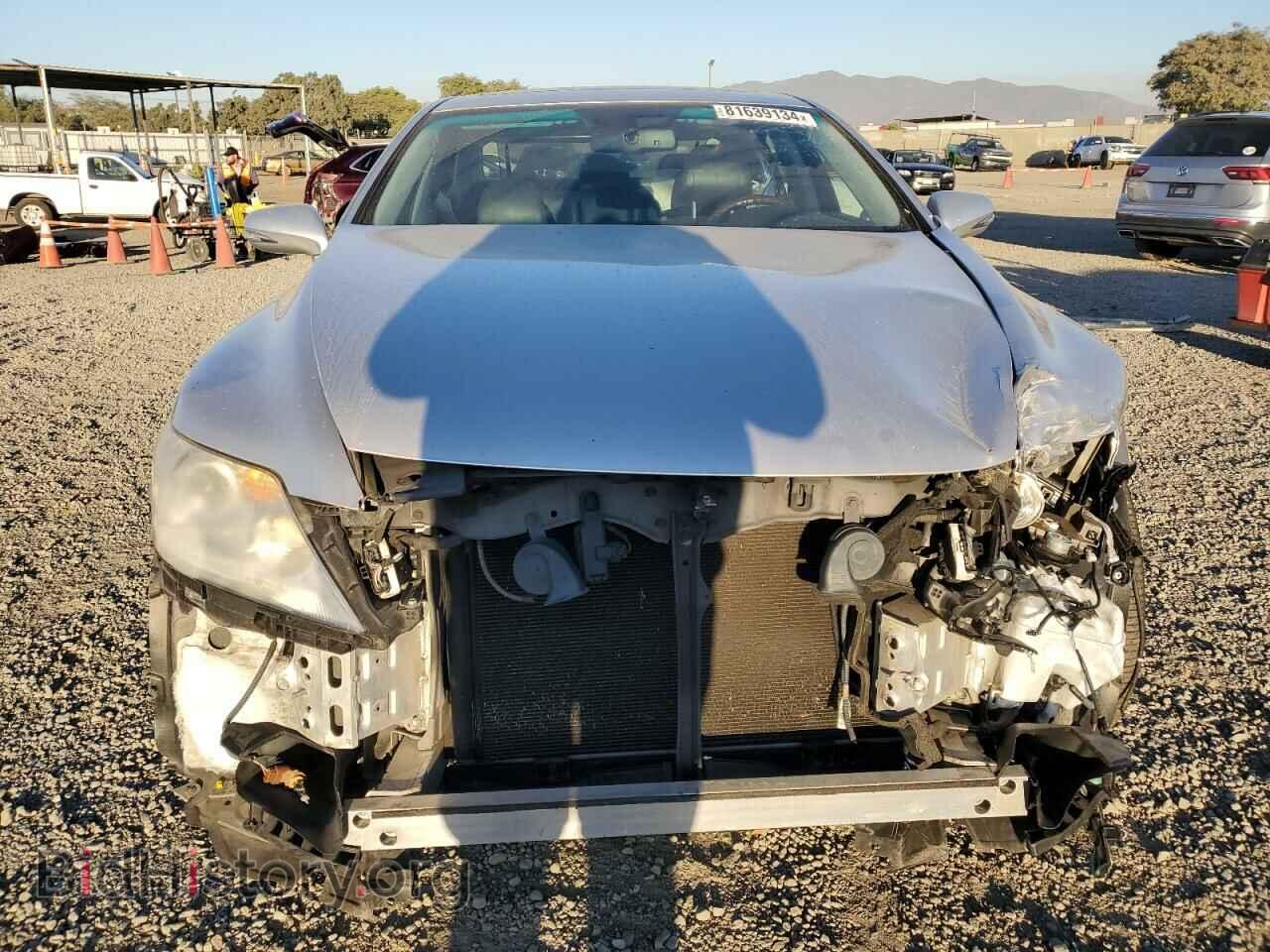 2012 LEXUS LS460 - VIN: JTHBL5EF5C5113488 - Photo 5