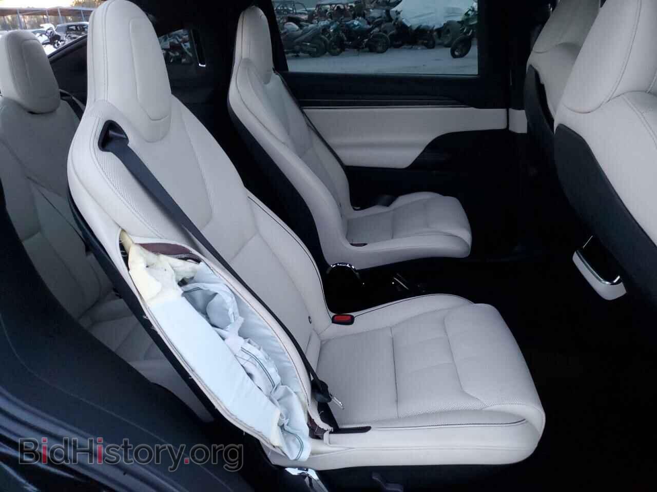 2023 TESLA MODEL X - VIN: 7SAXCBE64PF404402 - Photo 11