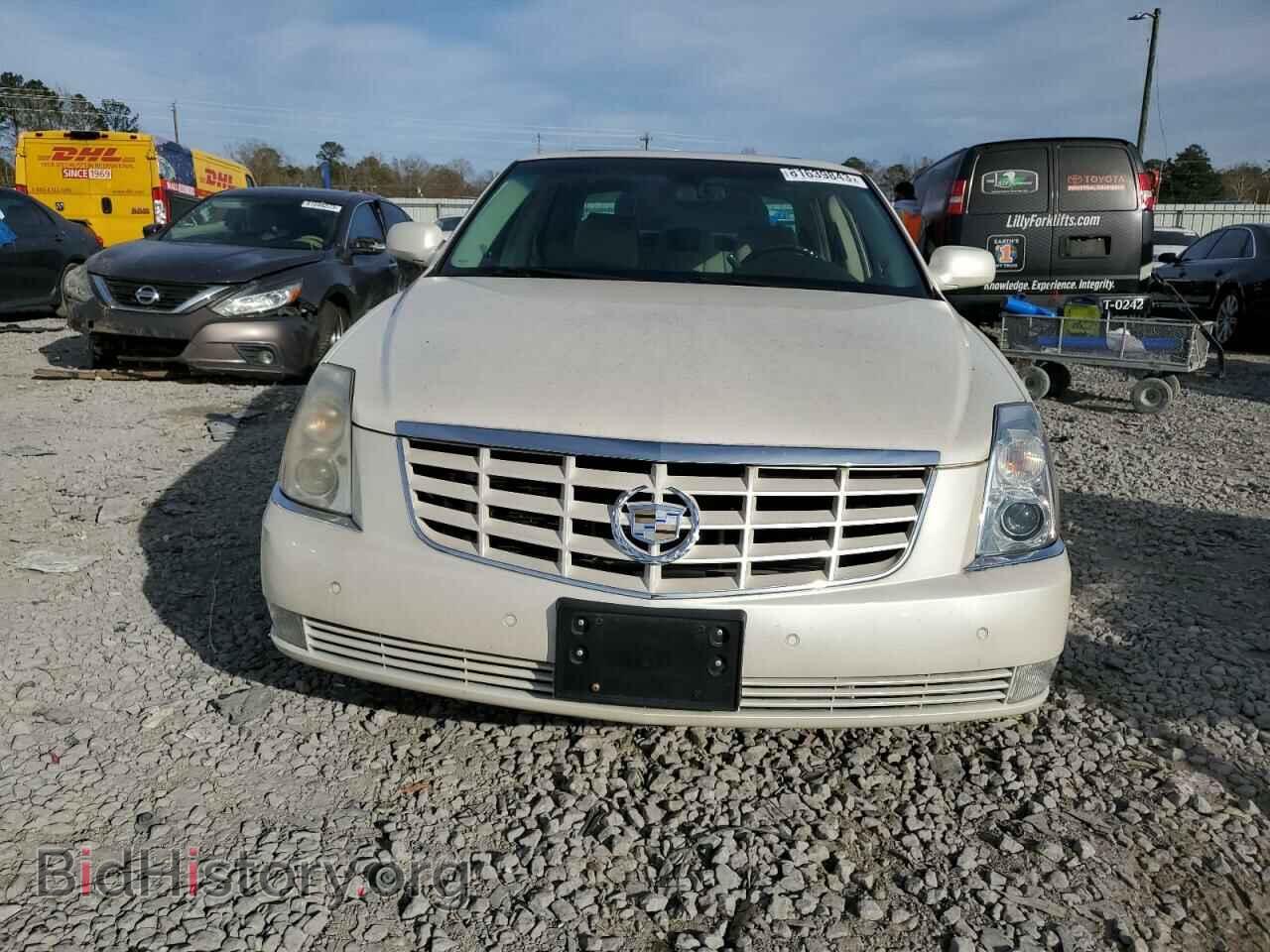 2011 CADILLAC DTS - VIN: 1G6KH5E61BU106029 - Фото 5