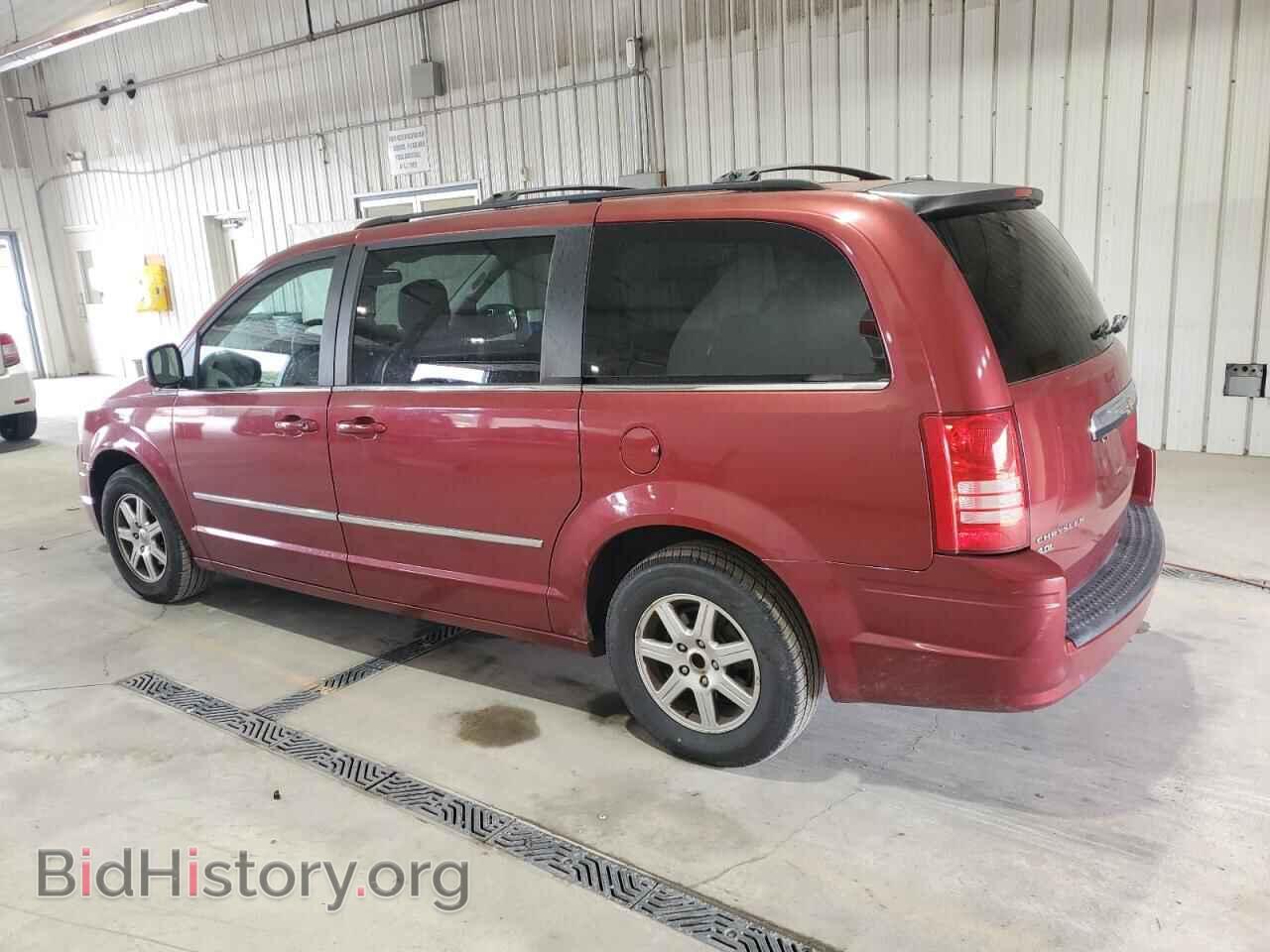 2010 CHRYSLER MINIVAN - VIN: 2A4RR8DX4AR449122 - Фото 2