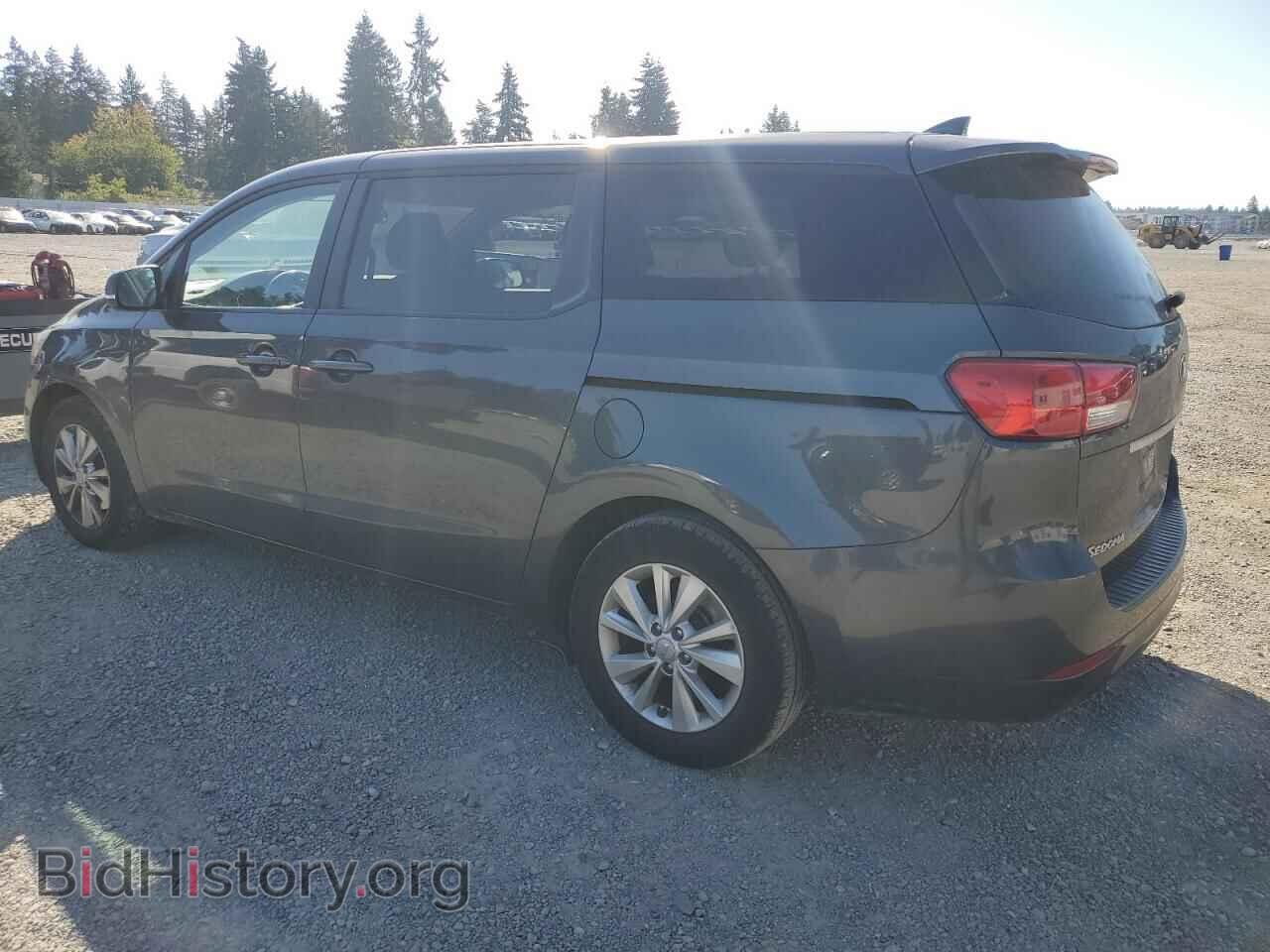 2017 KIA All Models - VIN: KNDMB5C19H6243473 - Photo 2