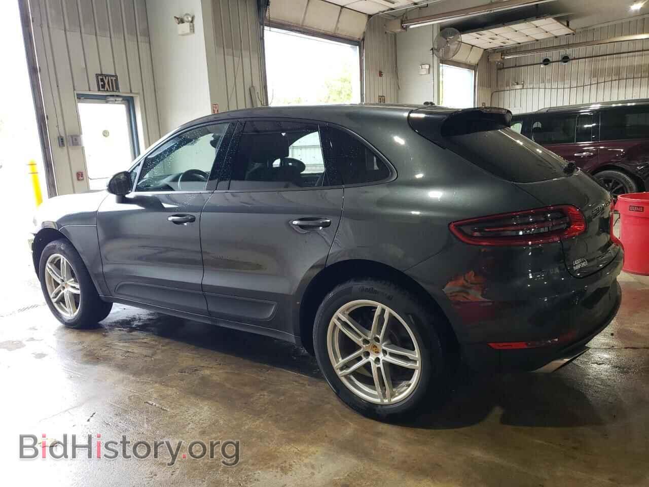 2017 PORSCHE MACAN - VIN: WP1AA2A53HLB07124 - Photo 2