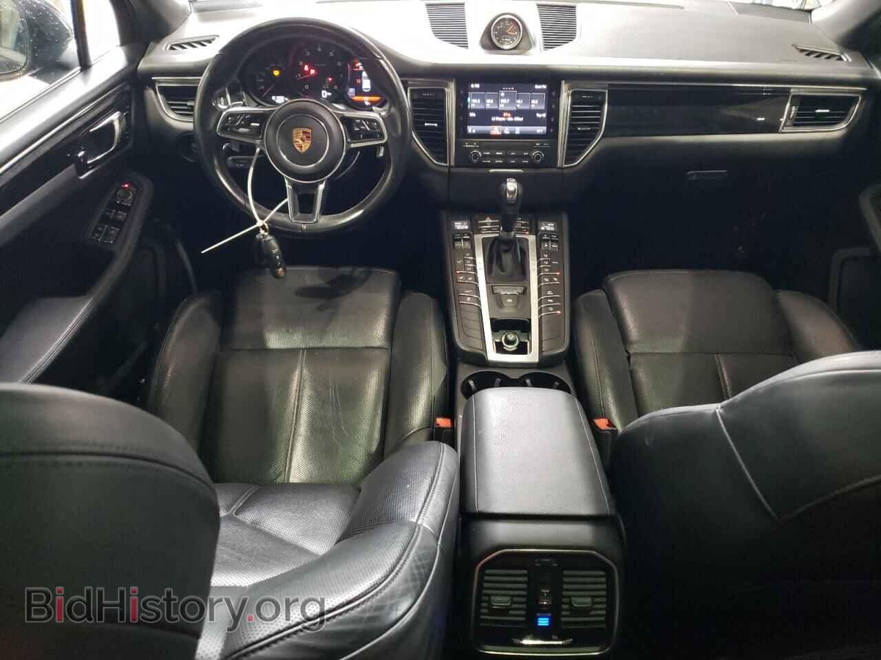 2017 PORSCHE MACAN - VIN: WP1AA2A53HLB07124 - Photo 8