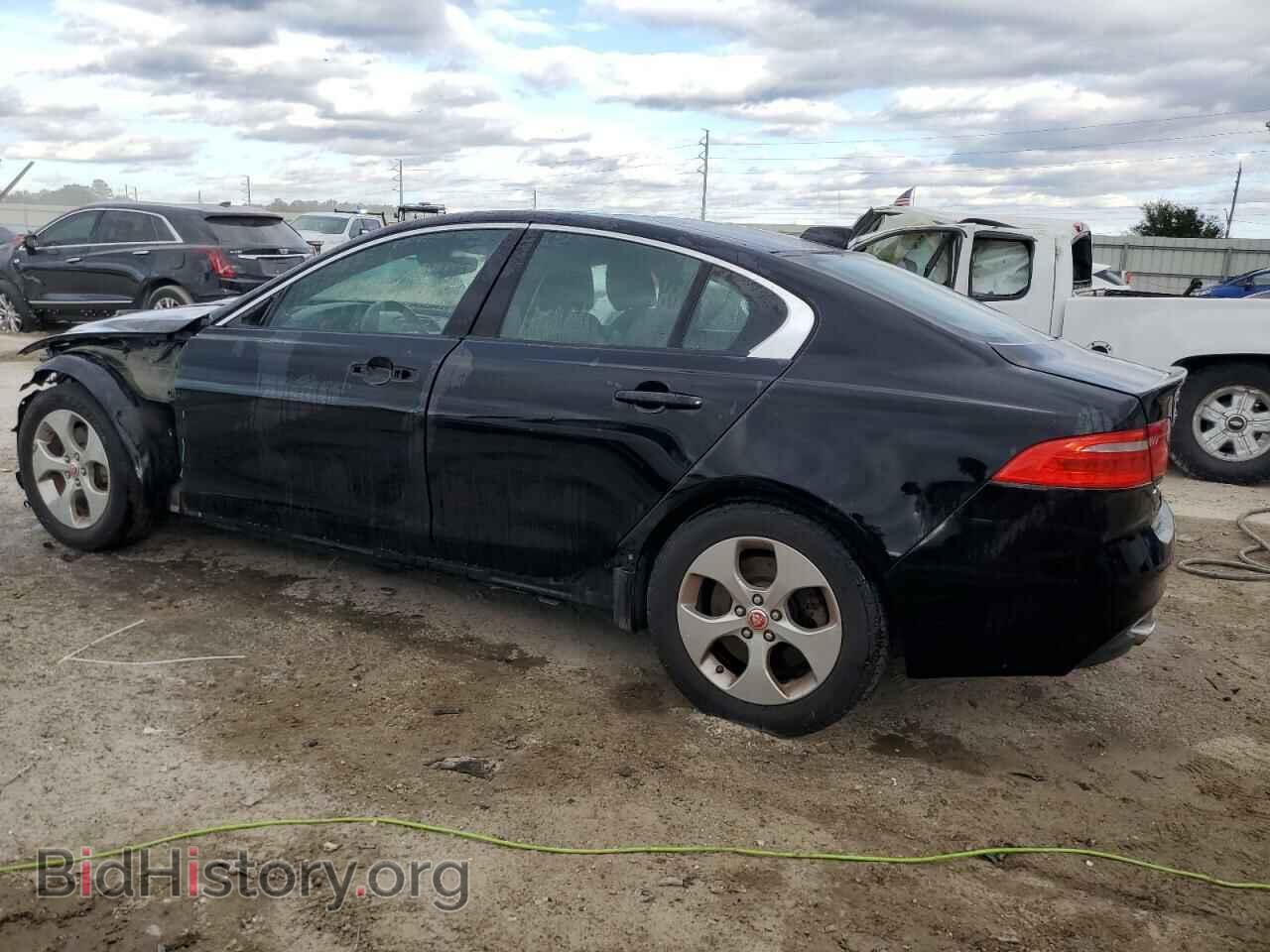 2018 JAGUAR XE - VIN: SAJAR4FX7JCP22640 - Фото 2