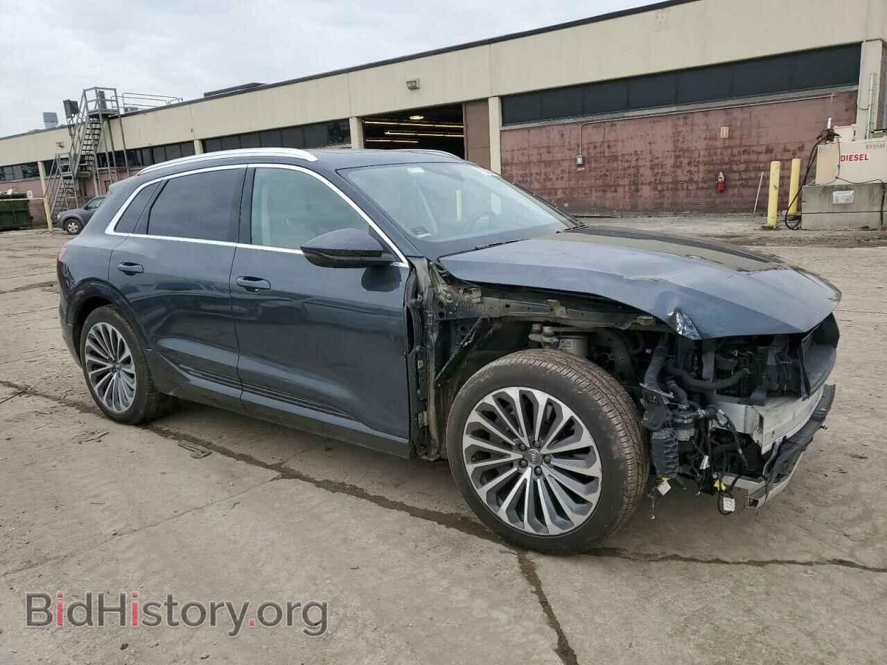 2019 AUDI E-TRON - VIN: WA1VAAGE9KB013633 - Photo 4