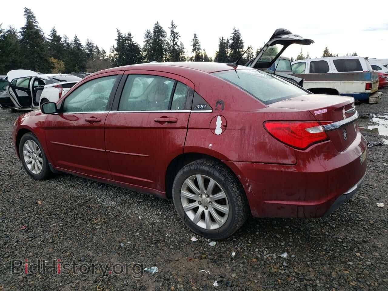 2012 CHRYSLER 200 - VIN: 1C3CCBAB3CN199704 - Photo 2