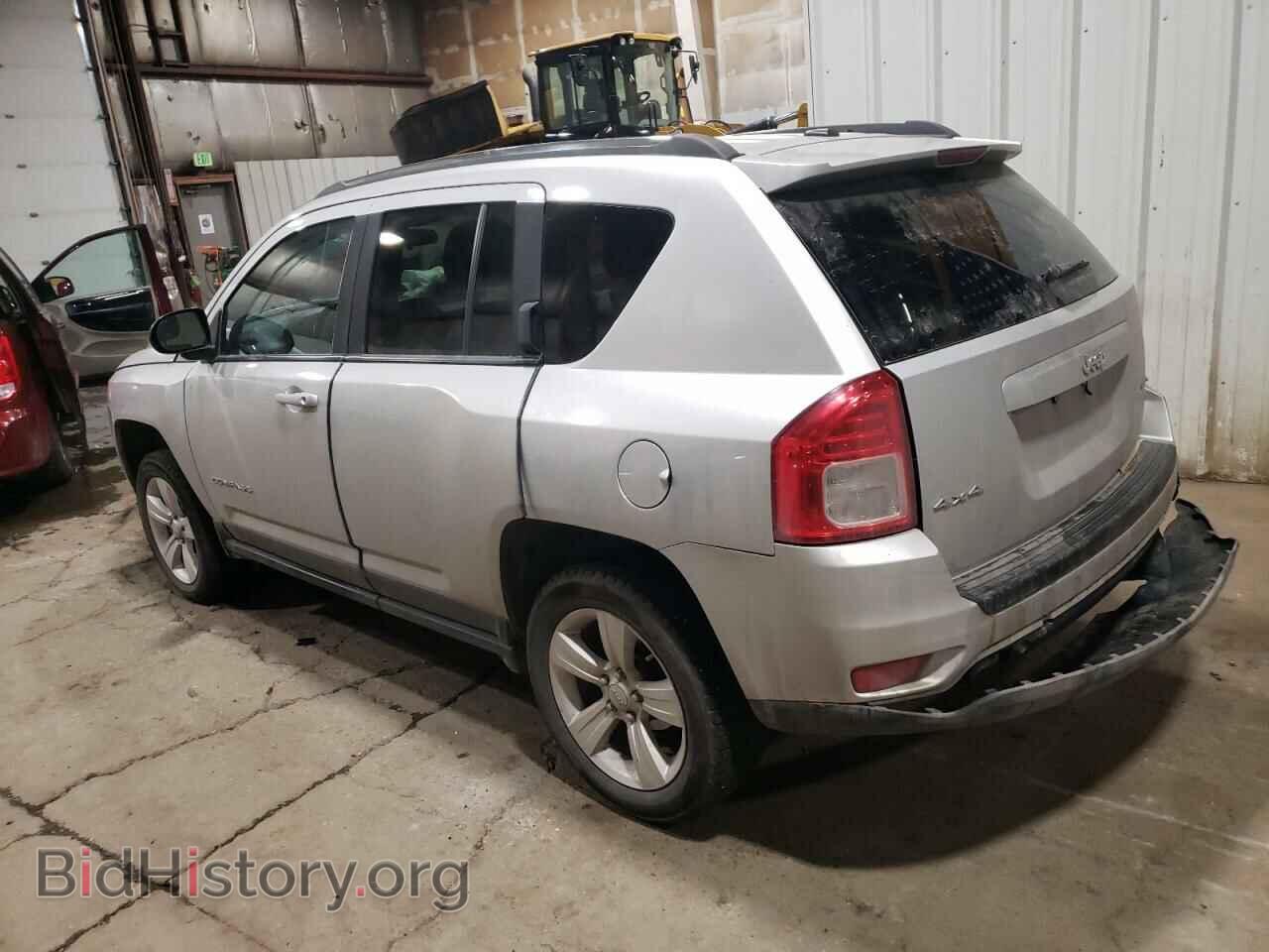 2011 JEEP COMPASS - VIN: 1J4NF1FB0BD258141 - Фото 2
