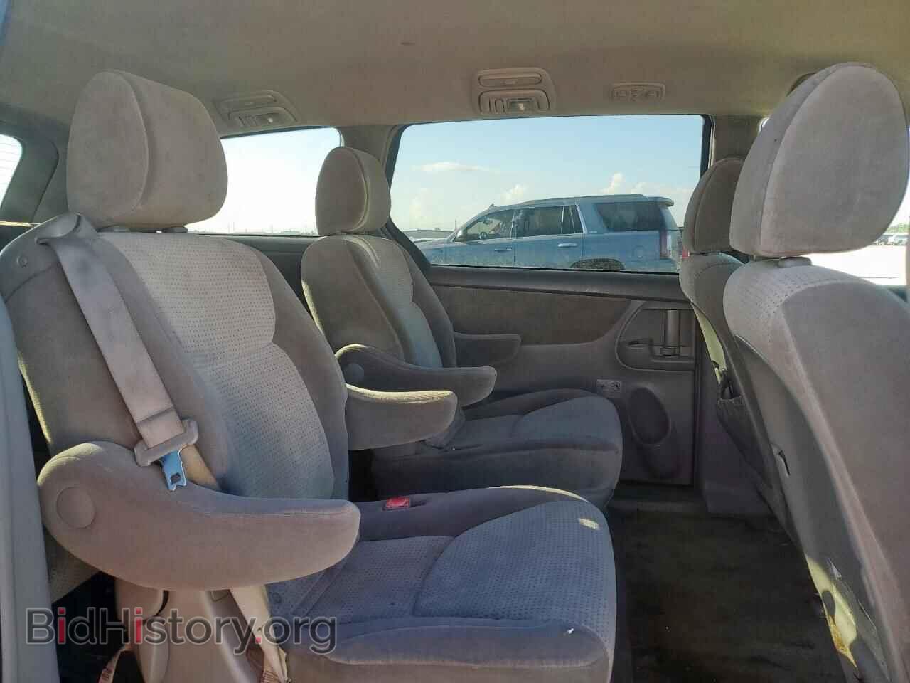 2010 TOYOTA All Models - VIN: 5TDKK4CC2AS317812 - Фото 11