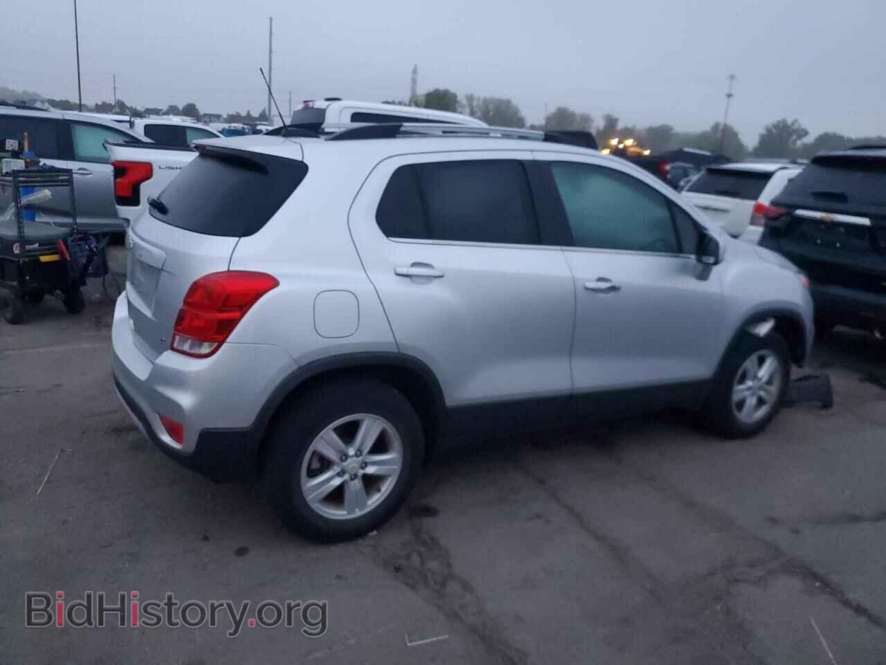 2020 CHEVROLET TRAX - VIN: KL7CJPSB8LB002439 - Фото 3
