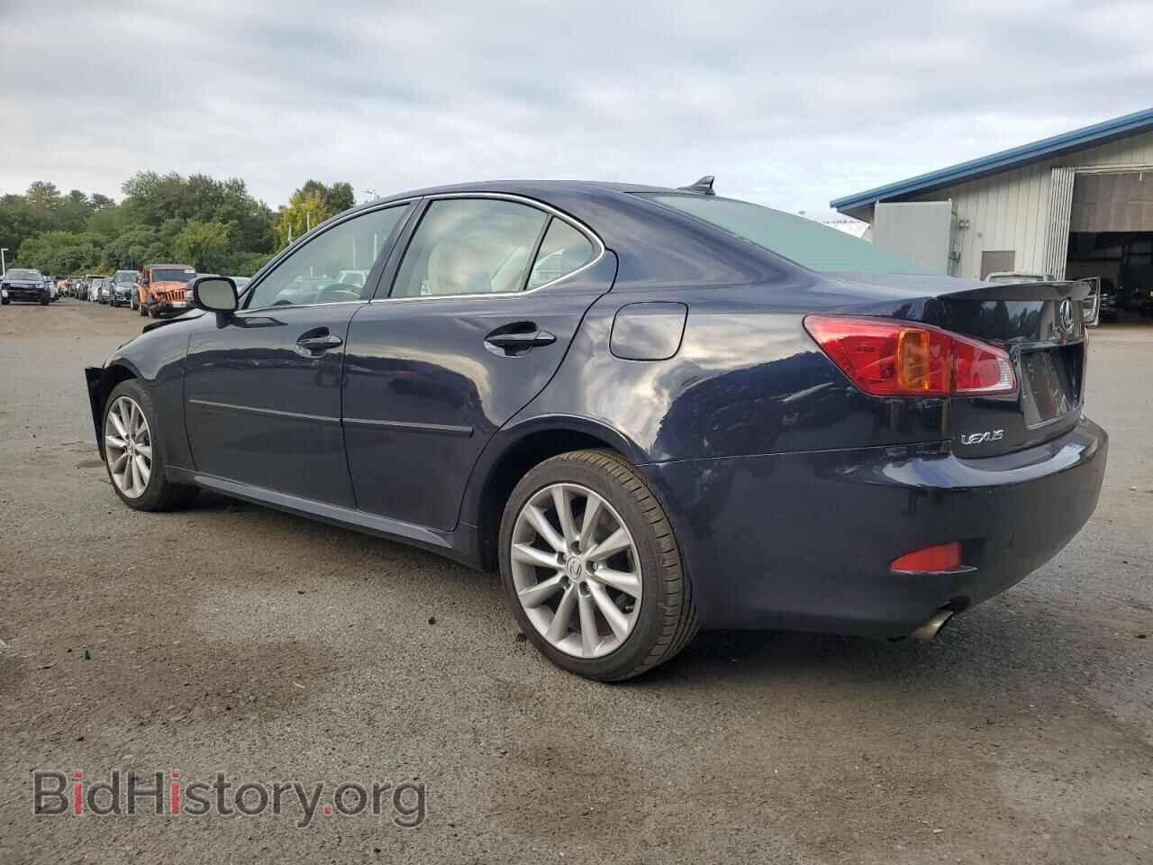 2010 LEXUS IS - VIN: JTHCF5C27A5037491 - Photo 2