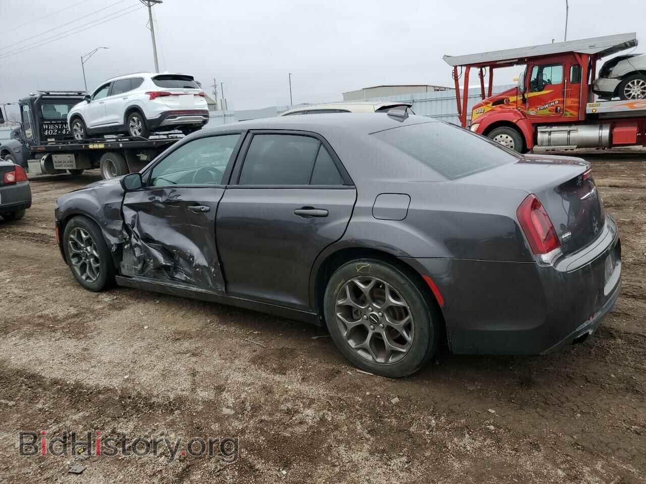 2016 CHRYSLER 300 - VIN: 2C3CCAGG3GH176130 - Фото 2