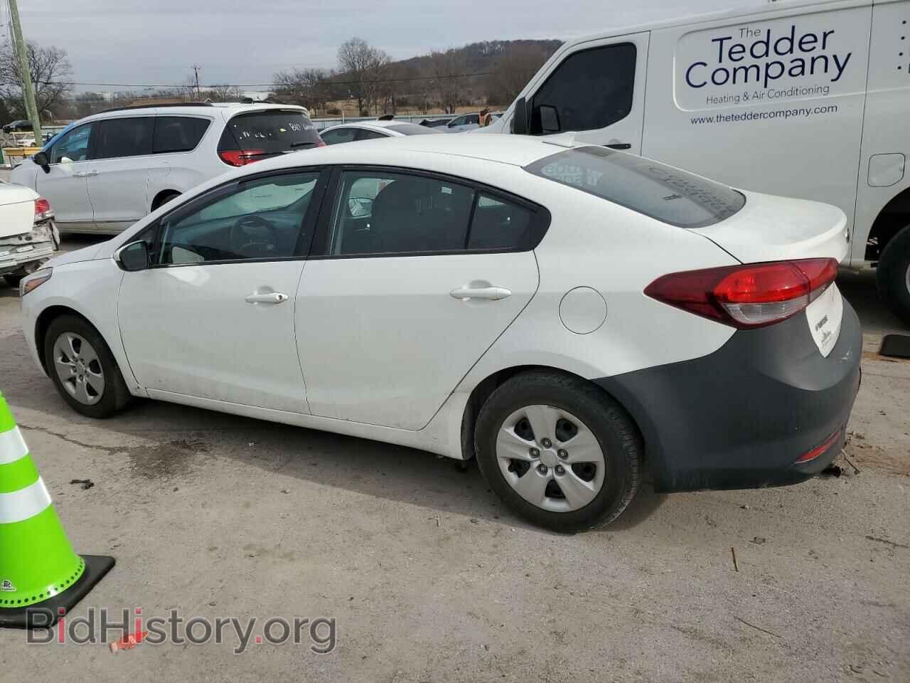 2017 KIA FORTE - VIN: 3KPFK4A73HE033049 - Фото 2