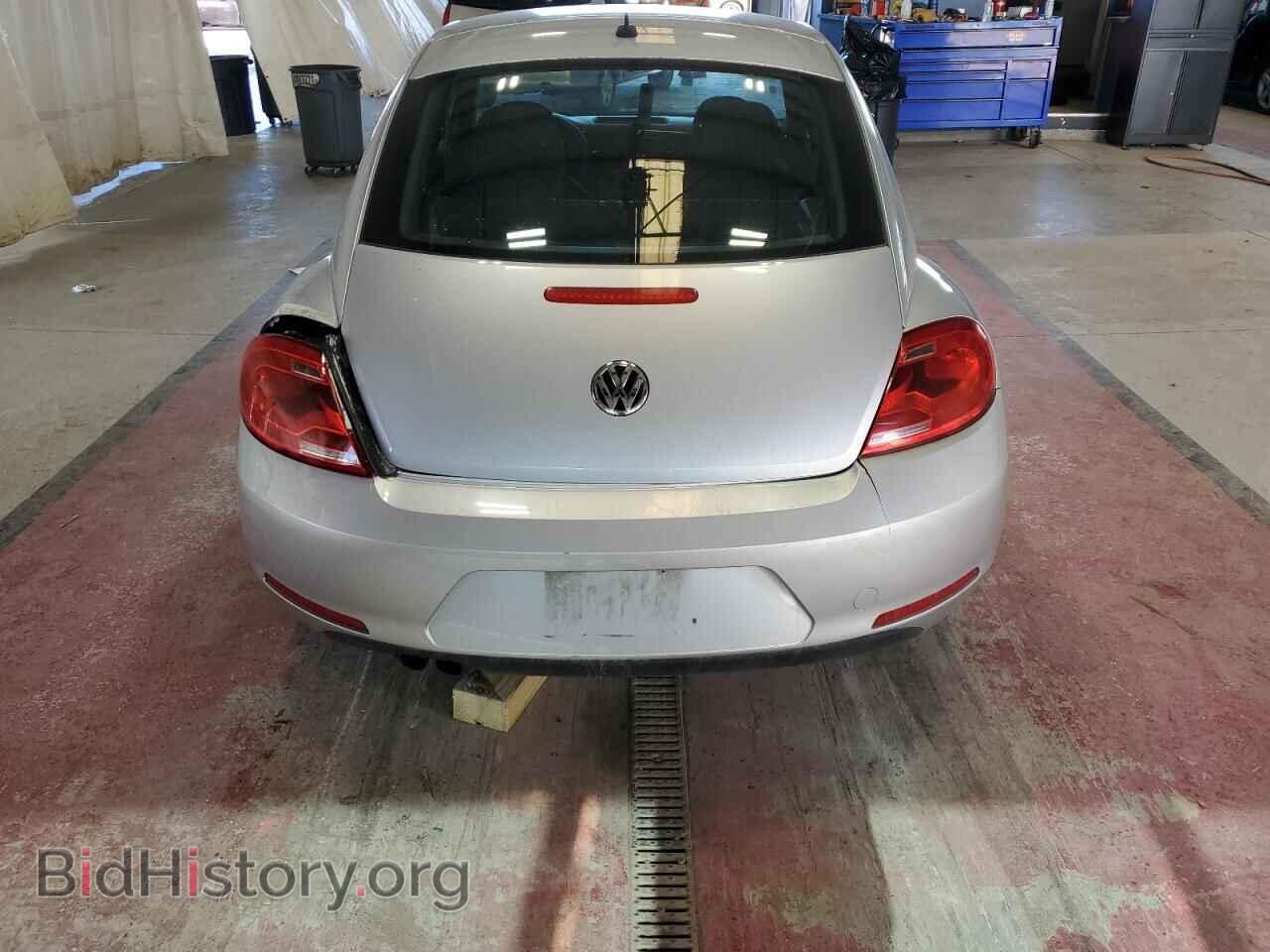 2014 VOLKSWAGEN BEETLE - VIN: 3VWF17AT7EM659056 - Фото 6