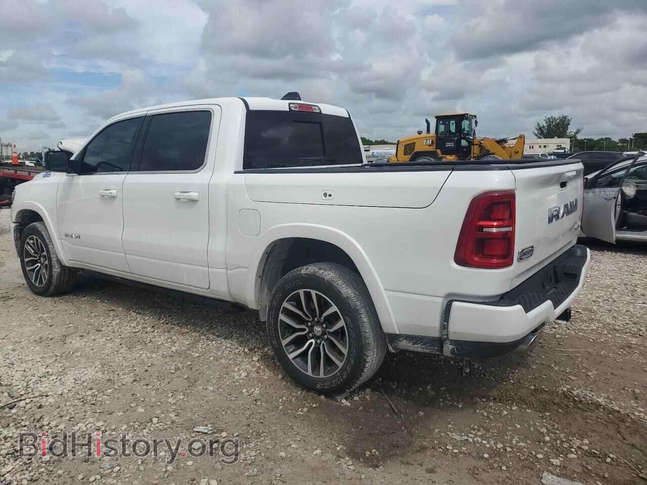 2025 RAM 1500 - VIN: 1C6SRFHP8SN570621 - Photo 2