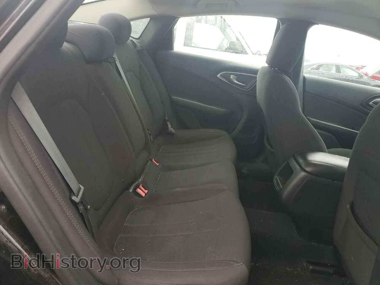 2015 CHRYSLER 200 - VIN: 1C3CCCAB3FN639723 - Фото 10