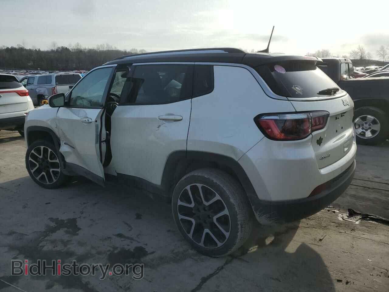 2018 JEEP COMPASS - VIN: 3C4NJDCB1JT200056 - Photo 2